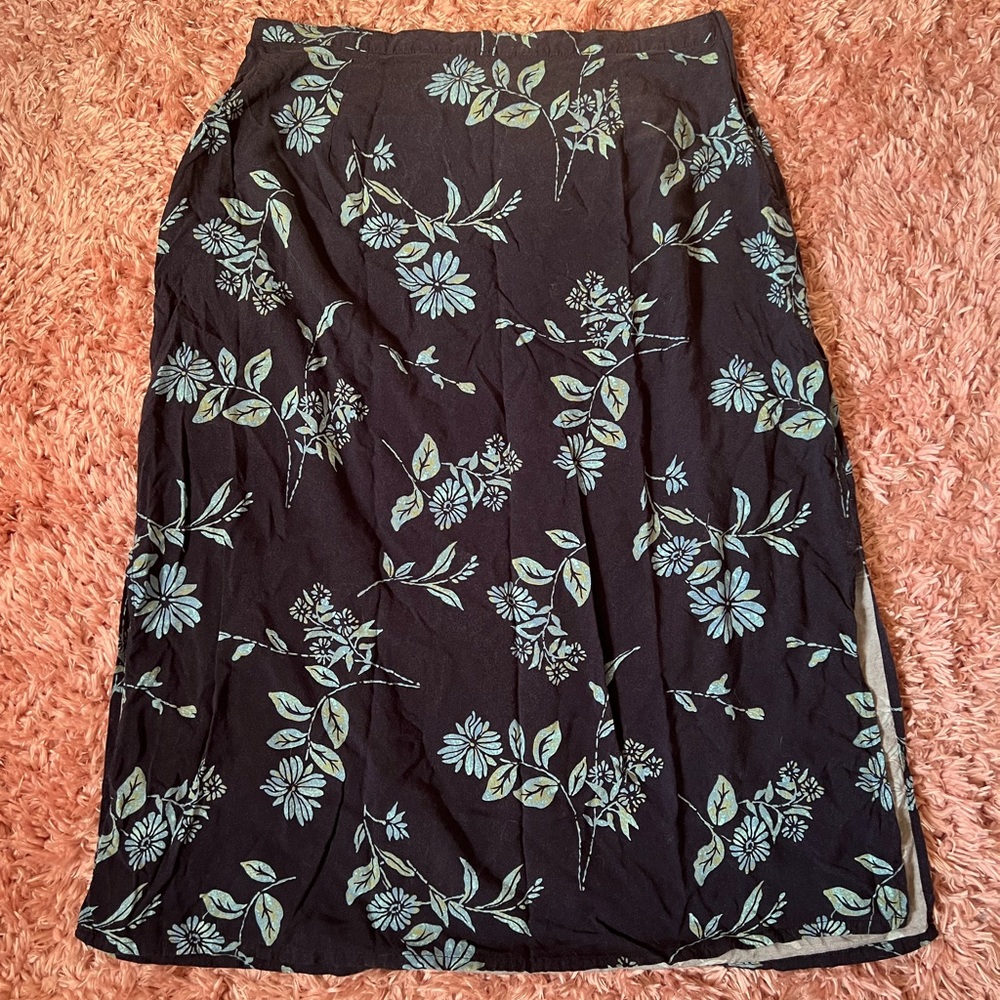 Women’s White Stag Midi Skirt